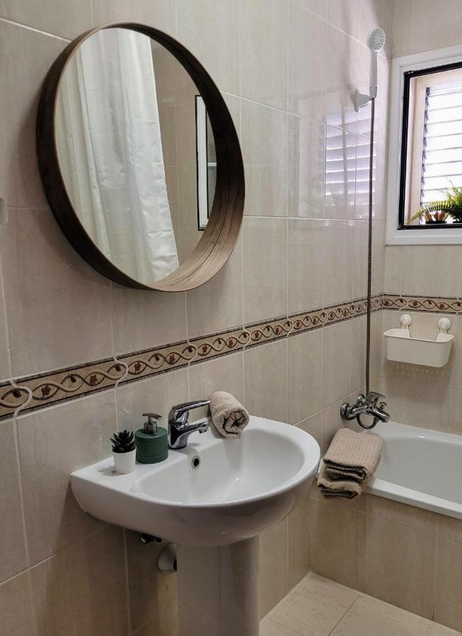 Casa Del Mar - Cozy Beach House El Medano  Luaran gambar